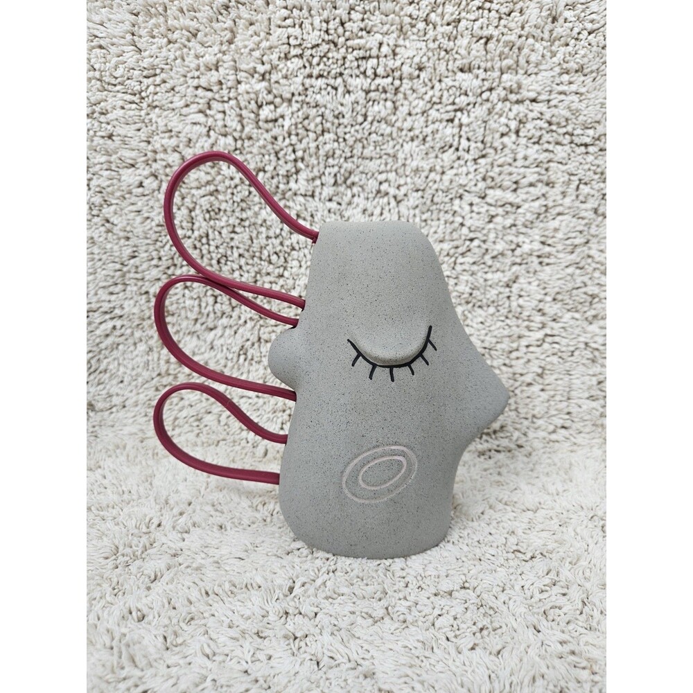 Top Fin Futurology Aquatic Aquarium Decor Ceramic Face with Rubber Hair Pink